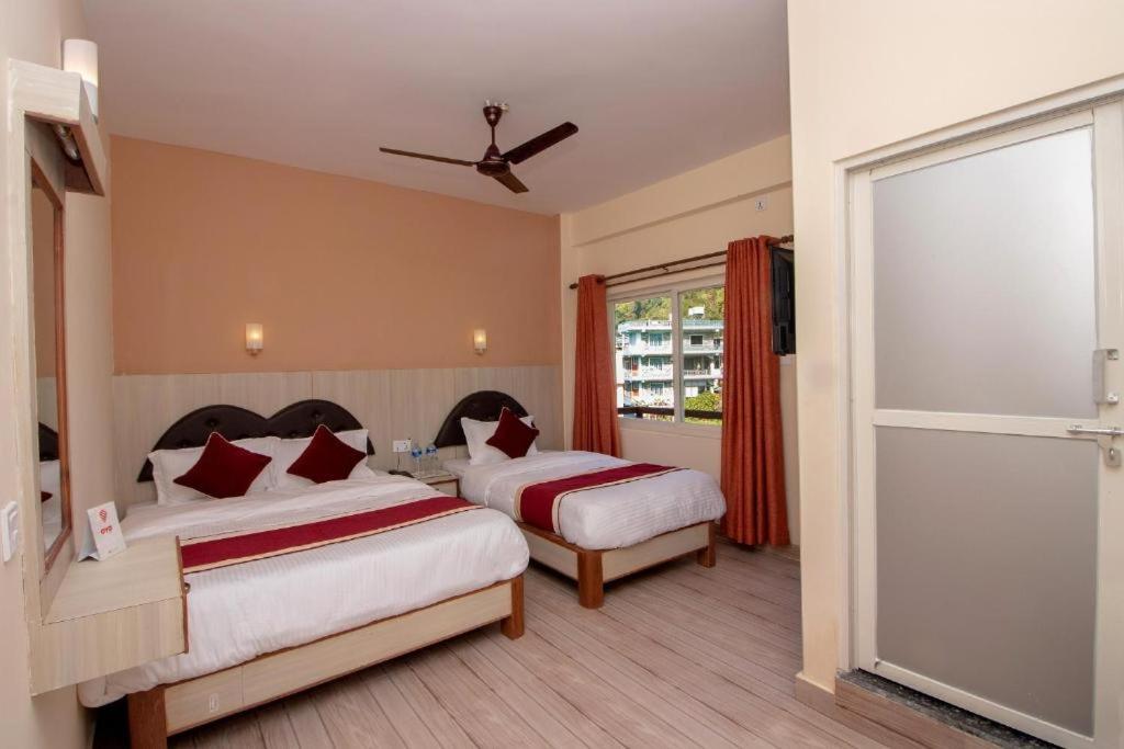 The Country Yard Otel Pokhara Dış mekan fotoğraf