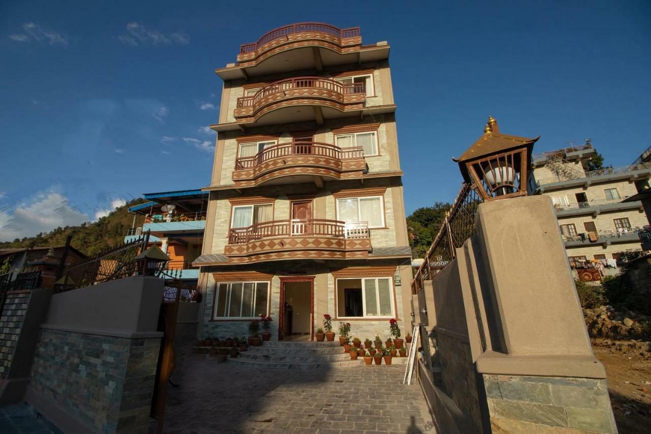 The Country Yard Otel Pokhara Dış mekan fotoğraf